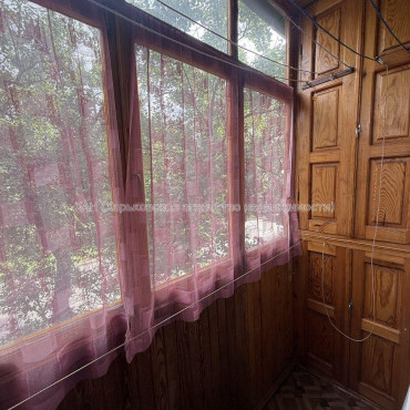 Продам квартиру, Большая Панасовская ул. , 1  ком., 30.60 м², косметический ремонт 