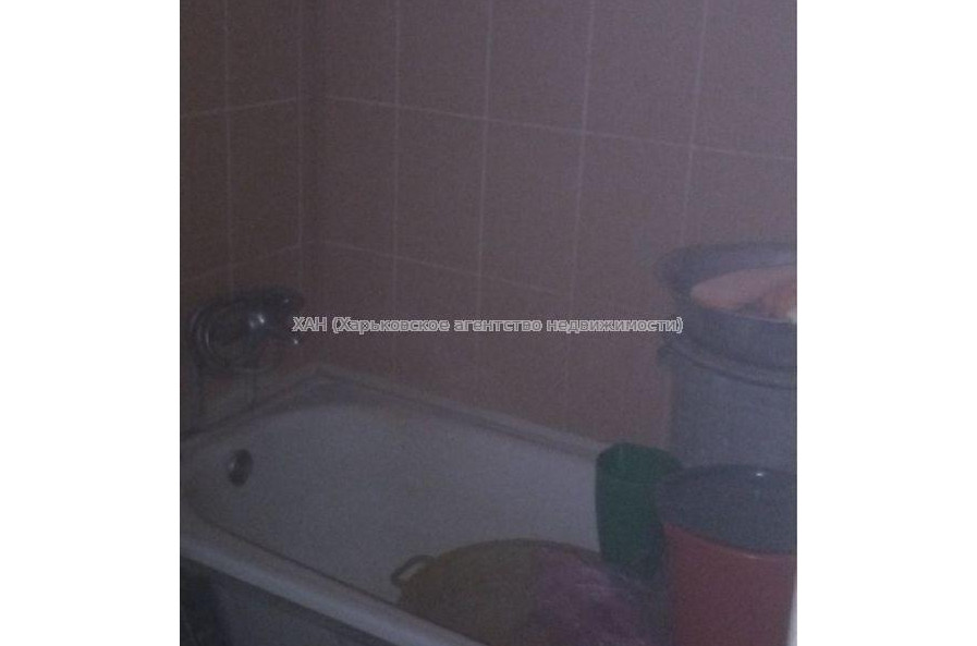 Продам квартиру, Звездная ул. , 1 кім., 42 м², советский ремонт 