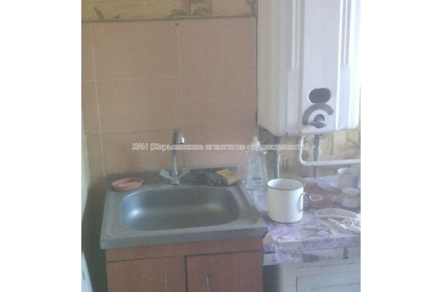 Продам квартиру, Звездная ул. , 1 кім., 42 м², советский ремонт 