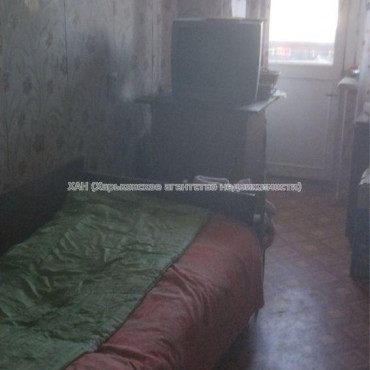 Продам квартиру, Звездная ул. , 1 кім., 42 м², советский ремонт 