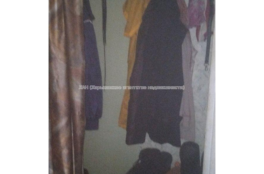 Продам квартиру, Звездная ул. , 1 кім., 42 м², советский ремонт 