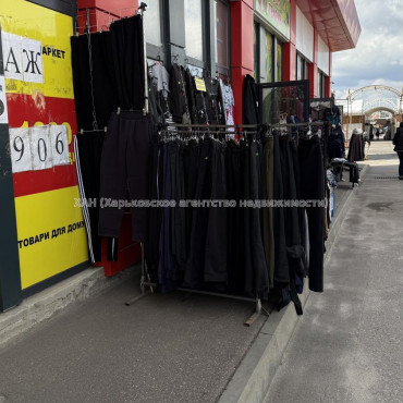 Продам нежитлову нерухомість, магазин , 1 кім., 25 м², косметический ремонт 