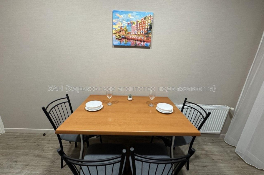 Сдам квартиру, Героев Харькова просп. , 1  ком., 38 м², капитальный ремонт 