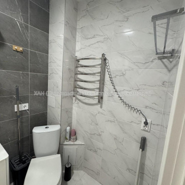 Сдам квартиру, Героев Харькова просп. , 1  ком., 38 м², капитальный ремонт 