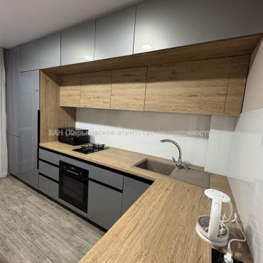 Сдам квартиру, Героев Харькова просп. , 1  ком., 38 м², капитальный ремонт 