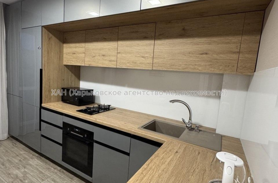 Сдам квартиру, Героев Харькова просп. , 1  ком., 38 м², капитальный ремонт 