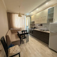 Продам квартиру, Зубарева Александра ул. , 1  ком., 42.70 м², капитальный ремонт 