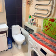 Продам квартиру, Зубарева Александра ул. , 1  ком., 42.70 м², капитальный ремонт 