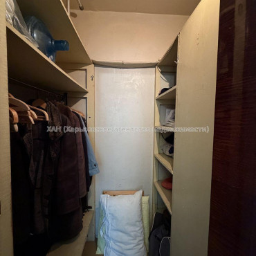 Продам квартиру, Михаила Семенко ул. , 4 кім., 80 м², евроремонт 