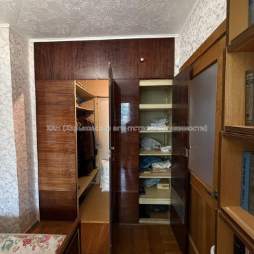 Продам квартиру, Михаила Семенко ул. , 4 кім., 80 м², евроремонт 