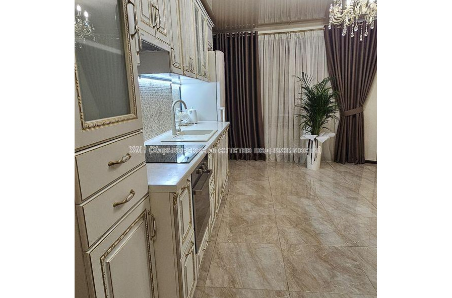 Продам квартиру, Залесская ул. , 2  ком., 60 м², авторский дизайн 