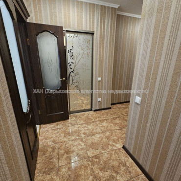 Продам квартиру, Залесская ул. , 2  ком., 60 м², авторский дизайн 