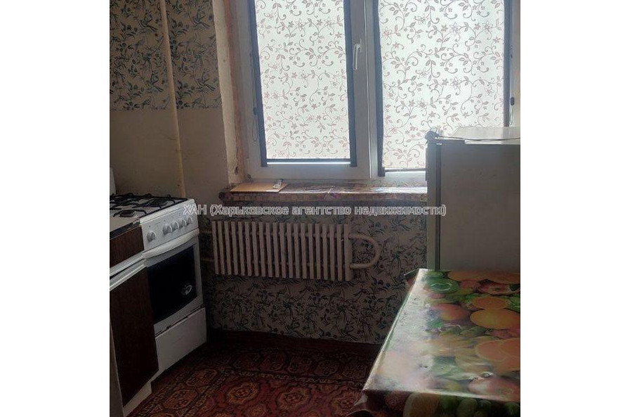 Продам квартиру, Непокоренных ул. , 1  ком., 35 м², советский ремонт 