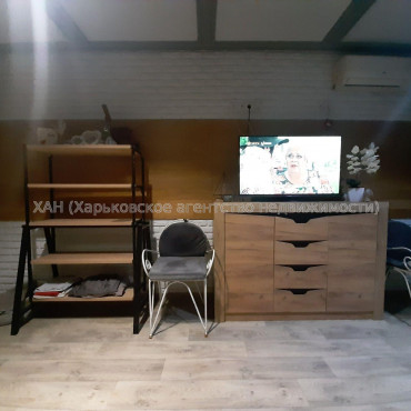 Продам квартиру, 12 Апреля ул. , 1 кім., 33 м², авторский дизайн 