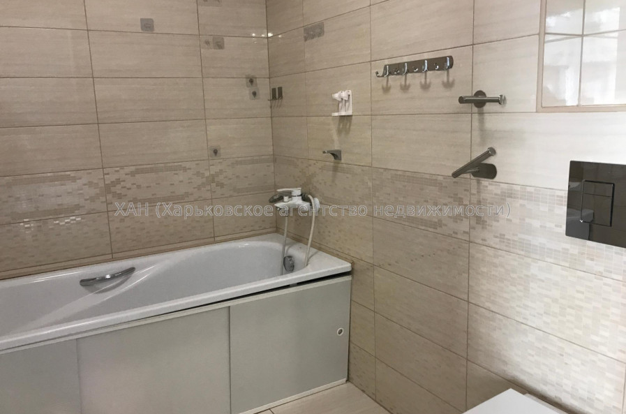 Продам квартиру, Фанинский пер. , 3 , 2 кім., 65 м², авторский дизайн 