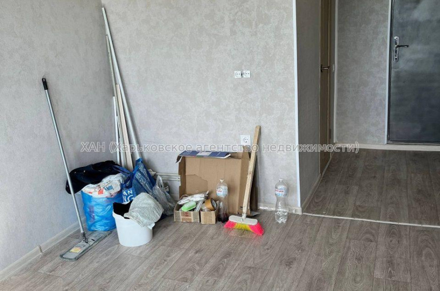 Продам квартиру, Гарибальди ул. , 1 кім., 18 м², евроремонт 