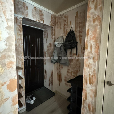 Продам квартиру, 23 Августа ул. , 1  ком., 32 м², капитальный ремонт 