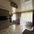 Продам квартиру, 23 Августа ул. , 1  ком., 32 м², капитальный ремонт 