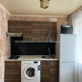 Продам квартиру, 23 Августа ул. , 1  ком., 32 м², капитальный ремонт 