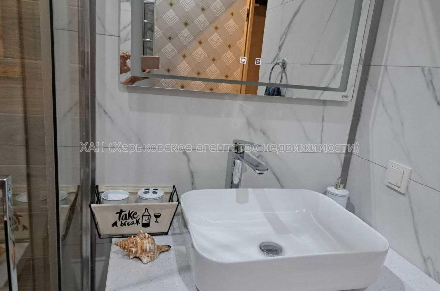 Продам квартиру, Героев Харькова просп. , 1  ком., 48.40 м², евроремонт 