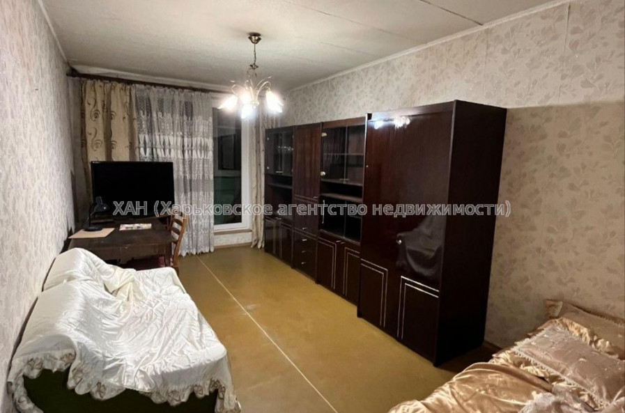 Продам квартиру, Гвардейцев Широнинцев ул. , 3 кім., 63 м², косметический ремонт 