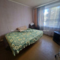 Продам квартиру, Гвардейцев Широнинцев ул. , 3 кім., 63 м², косметический ремонт 