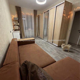 Продам квартиру, Байрона пр-т , 1 кім., 31 м², евроремонт