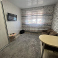 Продам квартиру, Драгоманова ул. , 1  ком., 20.50 м², советский ремонт 