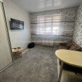 Продам квартиру, Драгоманова ул. , 1  ком., 20.50 м², советский ремонт 