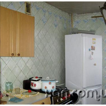 Продам квартиру, Мерефянское шоссе , 4  ком., 82 м², косметический ремонт 