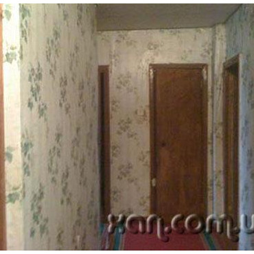 Продам квартиру, Мерефянское шоссе , 4  ком., 82 м², косметический ремонт 
