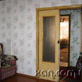 Продам квартиру, Мерефянское шоссе , 4  ком., 82 м², косметический ремонт