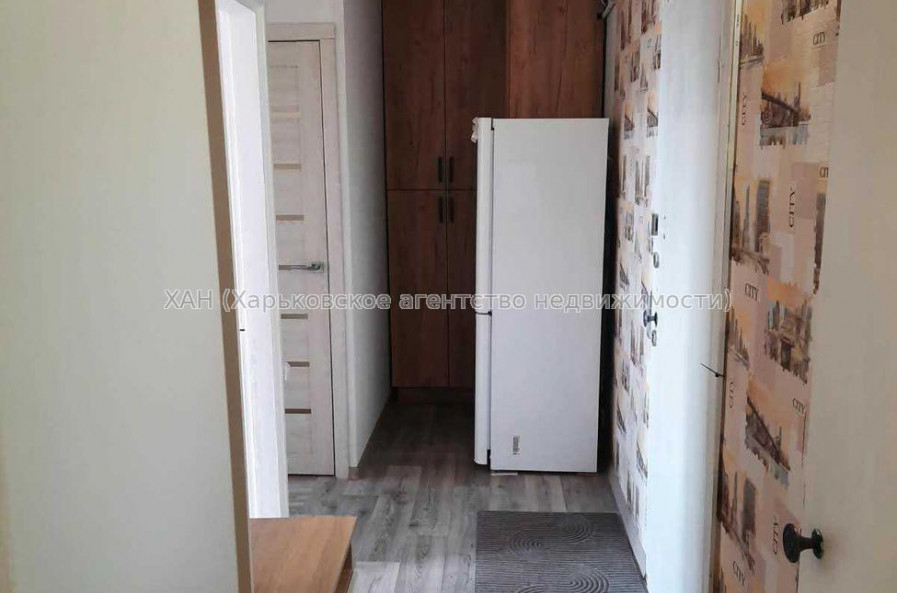 Продам квартиру, Ньютона ул. , 2 кім., 45 м², капитальный ремонт 