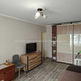 Продам квартиру, Ньютона ул. , 2 кім., 45 м², капитальный ремонт 
