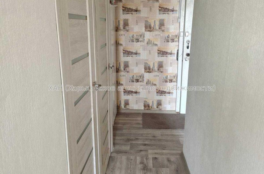 Продам квартиру, Ньютона ул. , 2 кім., 45 м², капитальный ремонт 