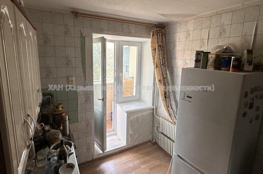 Продам квартиру, Победы просп. , 1  ком., 36.80 м², косметический ремонт 