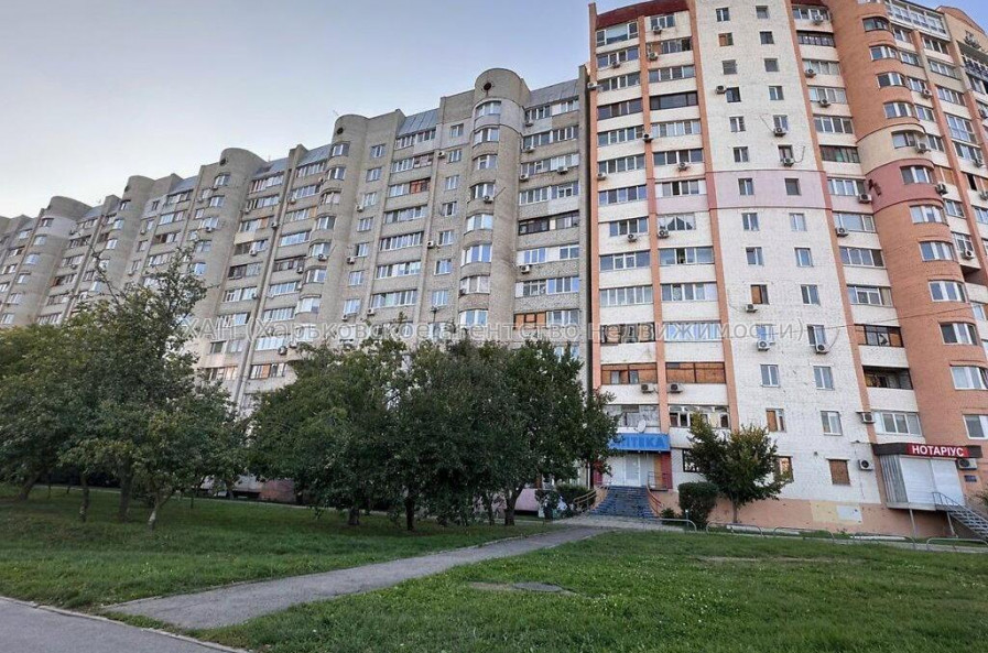 Продам квартиру, Победы просп. , 1  ком., 36.80 м², косметический ремонт 