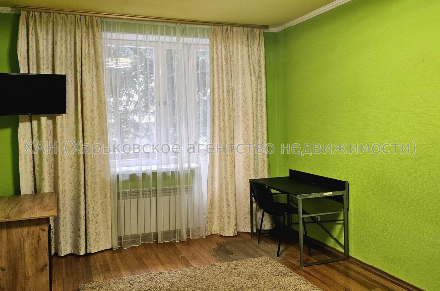 Продам квартиру, Пушкинский въезд , 3  ком., 75.30 м², косметический ремонт 