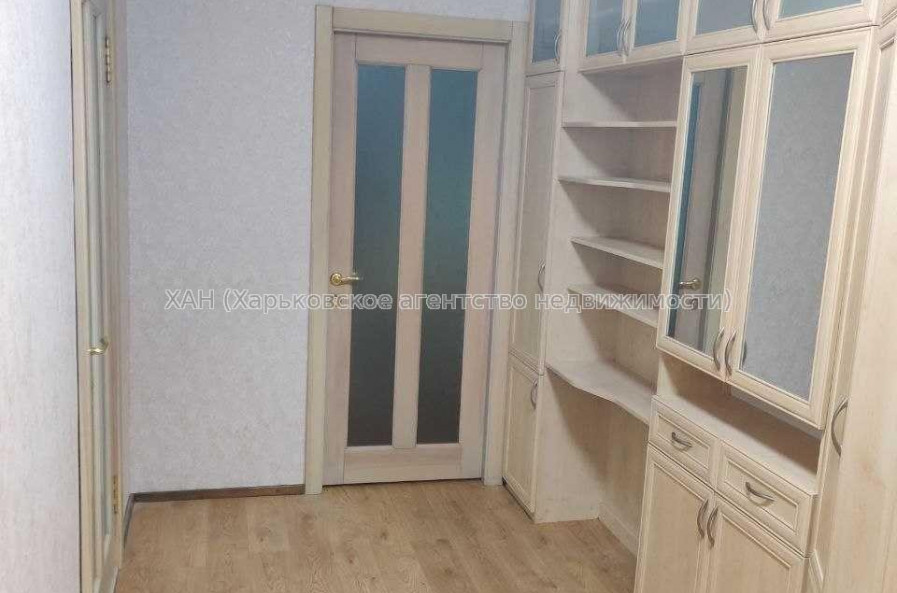 Продам квартиру, Профессора Атамановского ул. , 2 кім., 66 м², евроремонт 