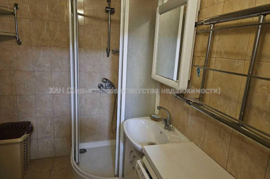 Продам квартиру, Профессора Атамановского ул. , 2 кім., 66 м², евроремонт 