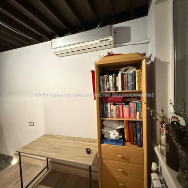 Продам квартиру, Библика ул. , 4  ком., 106 м², авторский дизайн 