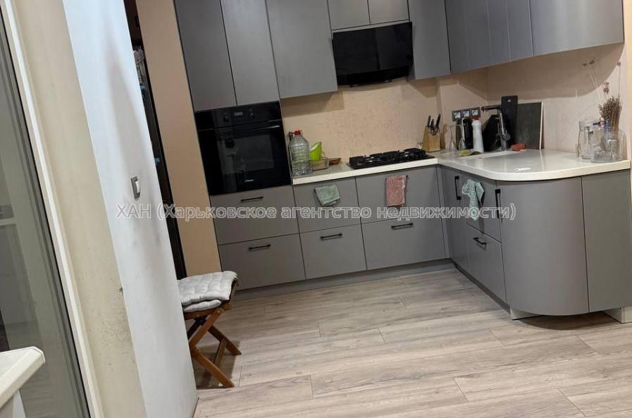 Продам квартиру, Библика ул. , 4  ком., 106 м², авторский дизайн 