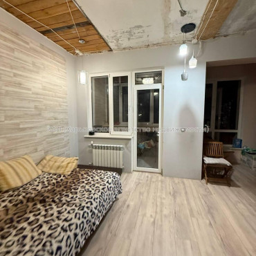 Продам квартиру, Библика ул. , 4  ком., 106 м², авторский дизайн 