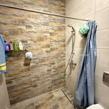 Продам квартиру, Библика ул. , 4  ком., 106 м², авторский дизайн 