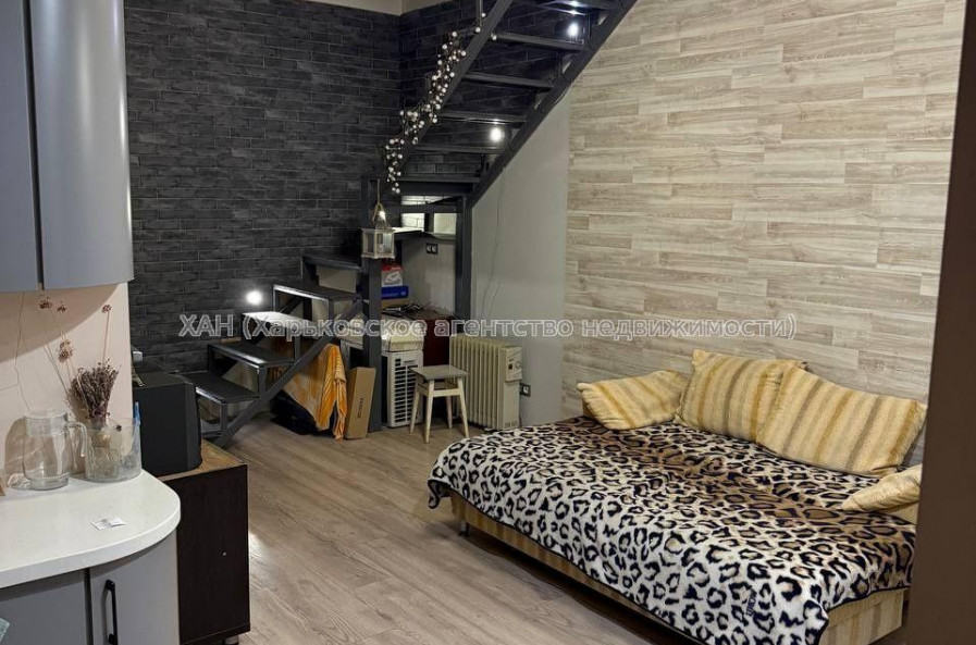 Продам квартиру, Библика ул. , 4  ком., 106 м², авторский дизайн 