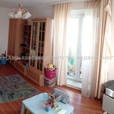 Продам квартиру, Европейская ул. , 2  ком., 49 м², косметический ремонт 