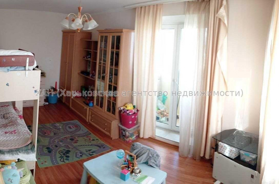 Продам квартиру, Европейская ул. , 2  ком., 49 м², косметический ремонт 