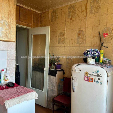 Продам квартиру, Гвардейцев Широнинцев ул. , 1 кім., 33.70 м², советский ремонт 
