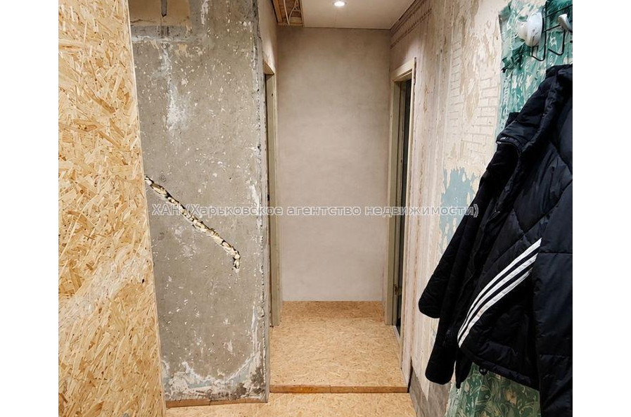 Продам квартиру, Бучмы ул. , 2  ком., 44.40 м², частичный ремонт 