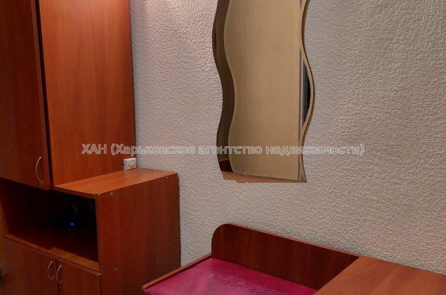 Продам квартиру, Владислава Зубенко ул. , 1 кім., 30 м², евроремонт 